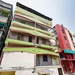 Oyo Hansaraj Guest House