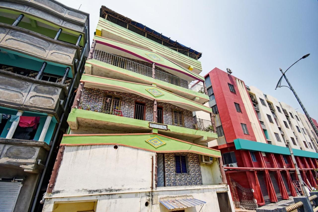 Oyo Hansaraj Hotel Kolkata